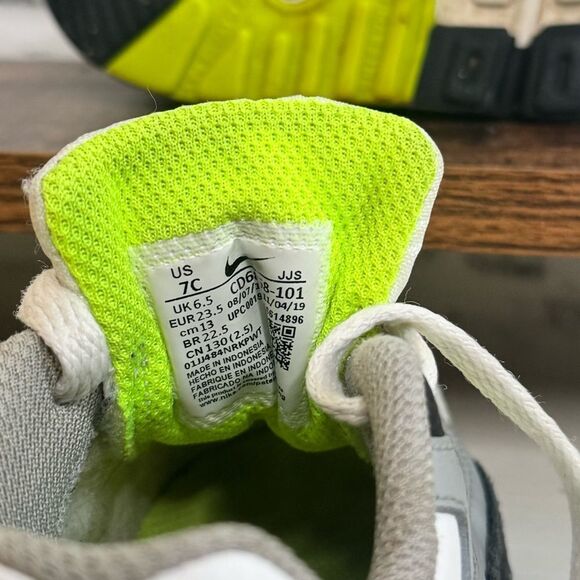 Nike Air Max 90 OG Volt Sneakers Shoes Size 7 Toddler - Picture 7 of 7